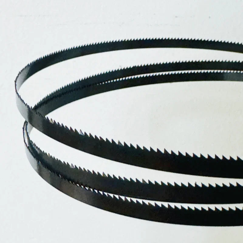 High-quality band saw blades for precise woodworking cuts
