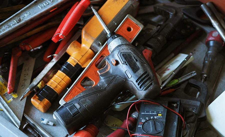 7 Handheld Power Tools for Woodworking Enthusiasts – FindBuyTool