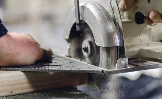 How to Use a Circular Saw Correctly: A Complete Guide - FindBuyTool